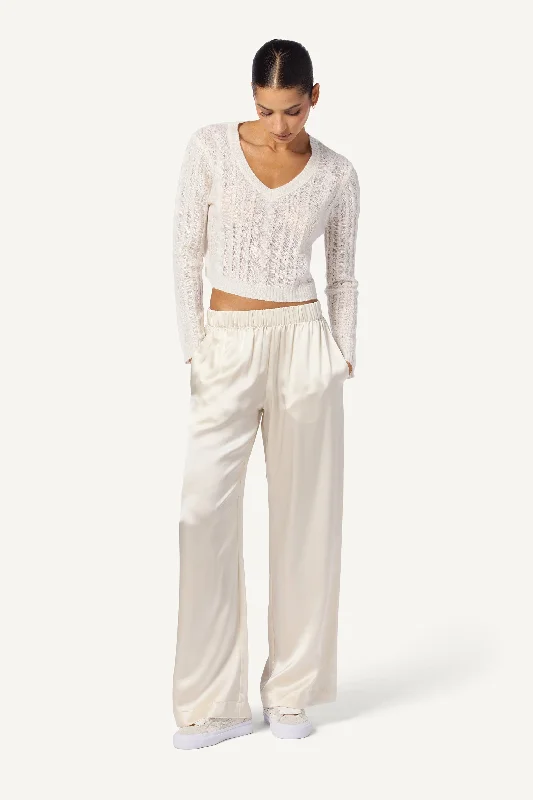 AVI CROPPED CASHMERE V-NECK SHEER CABLE | GARDENIA