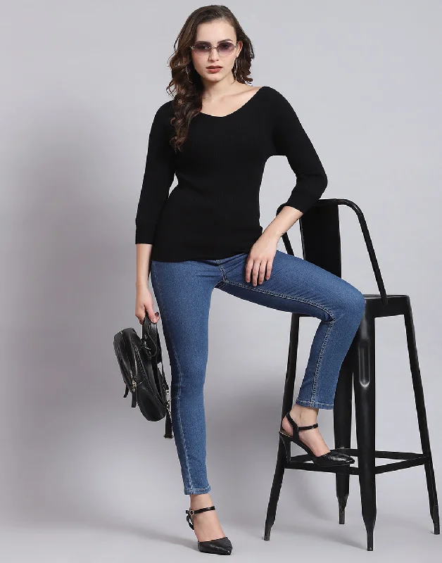 Women Black Solid V Neck 3/4 Sleeve Sweater