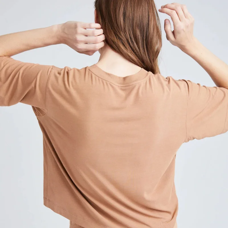 Relaxed Crop Tee (Mocha Mousse)