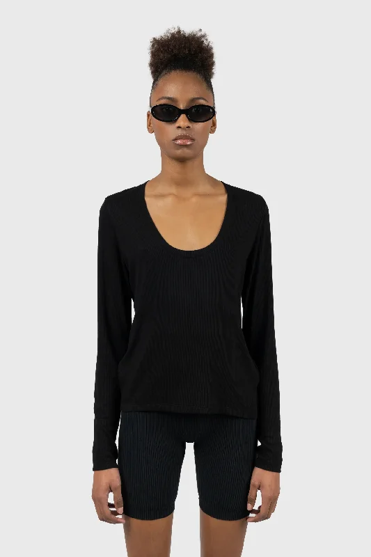 Scoop Neck Ribbed Long Sleeve Top